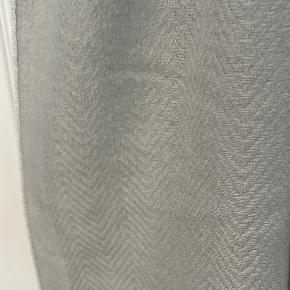 “2/$12”  🔥🔥🔥Blue/Gray Scarf Macy’s Brand - Picture 5 of 5